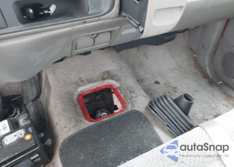 1996 Chevrolet Gmt-400 C1500 z USA, uszkodzony, nr VIN 1GCEC14R7TZ151526